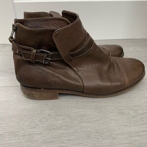 J. Crew Leather Woman’s Dark Brown Ankle Boots Zipper & Buckle